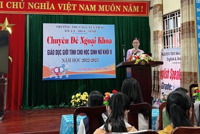 Tổ Lý-Hóa-Sinh Trường THCS Nguyễn Trãi tổ chức chuyên đề ngoại khóa “Giáo dục giới tính cho học sinh nữ khối 9”, năm học 2022-2023
