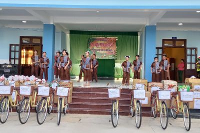 Trường THCS Nguyễn Trãi tổ chức Tết Trung thu cho các em học sinh
